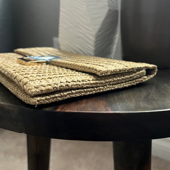 Envelope Straw Clutch Bag NWT - Picture 4 of 9